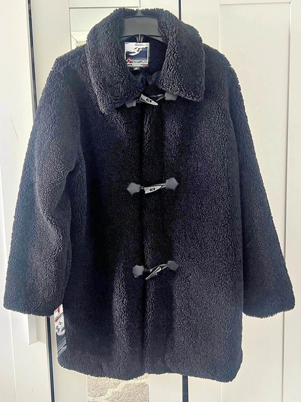 Halitech Faux Fur Teddy Sherpa Toggle Coat in Black Size XL